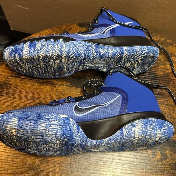 Nike Kyrie Flytrap 4 Racer Blue Basketball Shoes - Men’s CT1972-401 size 9 - Picture 6 of 8